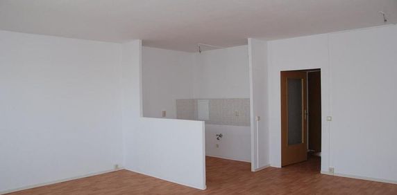 Wunderschöne Familienwohnung mit Einbauküche - Photo 2