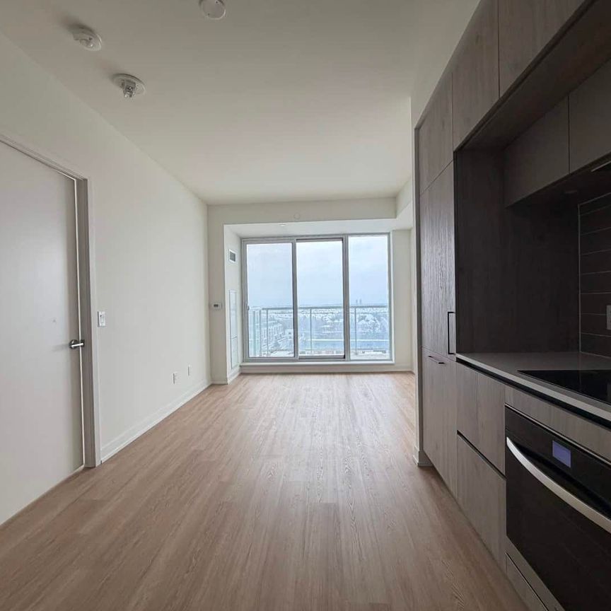 NEXT2 AT ELGIN EAST: BAYVIEW & ELGIN MILLS (2 DAVID EYER RD) AD#101023 - Photo 1