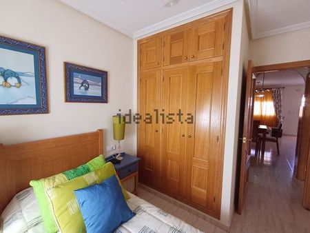 Alquiler de chalet adosado en Calle Alcalá de Henares, 31 - Photo 2