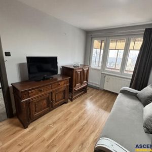 Apartament cu 2 camere, zona 7 Noiembrie - Fotografie 2