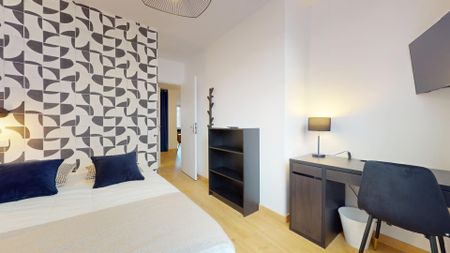 Désire Claude F Colocation 3 chambres à Saint Etienne - Photo 5
