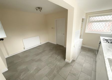 Falstaff Drive Rugby - Photo 5