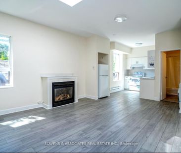 For Lease - 420 Parliament Street Unit# 1, Toronto, Ontario - Photo 1