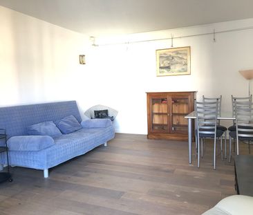 Aix centre Roi René à 2 pas du Cours Mirabeau - 2 pièces meublé 50m² - Photo 6