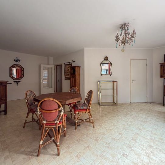 Appartement te huur - foto 1
