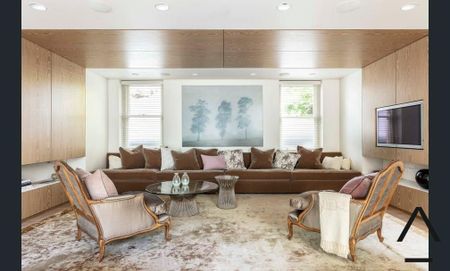 Stunning Home in the heart of Woollahra - Photo 4