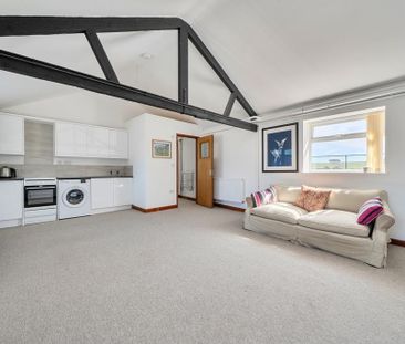 1 bedroom barn to rent - Photo 2