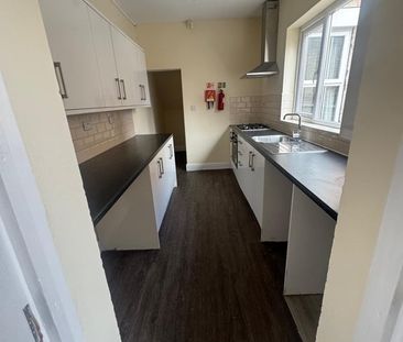 Room in a Shared House, Woodborough Road, NG3 - Photo 2