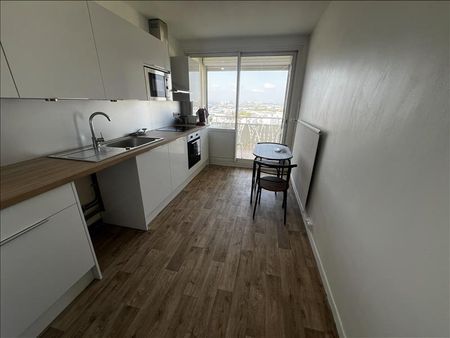 5 pièces - Meublé - 96,81 m² - 12ème étage - Colocation autorisée - Photo 5