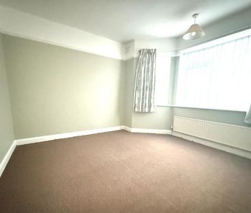 2 bedroom ground floor maisonette to rent - Photo 3