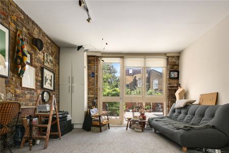 Florfield Passage, E8 - Photo 4