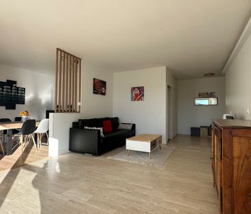 Location Appartement 5 pièces 111m² ECULLY 69130 - Photo 1