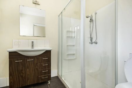 Charming Family Home! - Photo 5