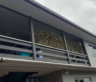 Spacious 2 bedroom in Hamilton East - Photo 4