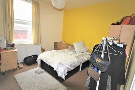 4 Bed - 76 Harold Terrace, Burley, Leeds - LS6 1LD - Student - Photo 4