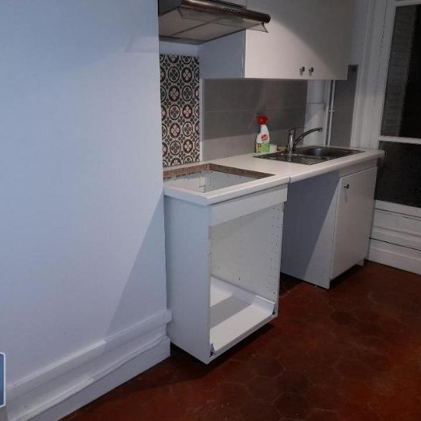 Location Appartement 2 pièces 47m² PARIS 14ème - Photo 2