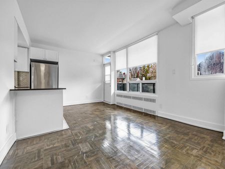 For Lease - 70 Spadina Road Unit# 102, Toronto, Ontario - Photo 3