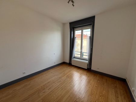 Location Appartement 3 pièces 62m² - Photo 3