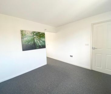 4 bedroom house to rent - Photo 3