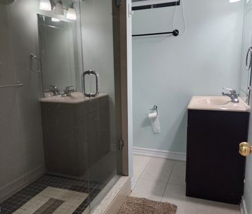 For Lease - 75 Vanderpool Crescent, Brampton, Ontario - Photo 5