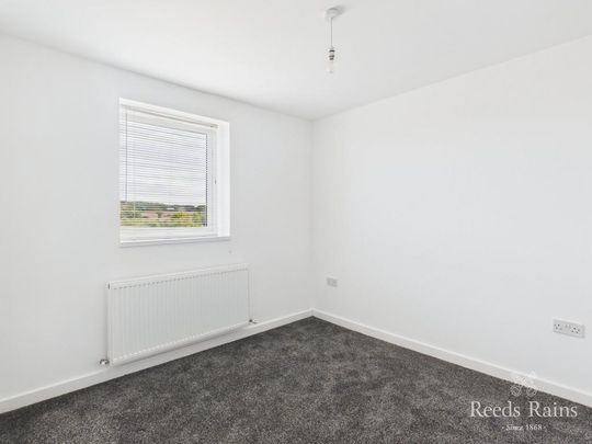 4 bedroom detached house to rent - Photo 1