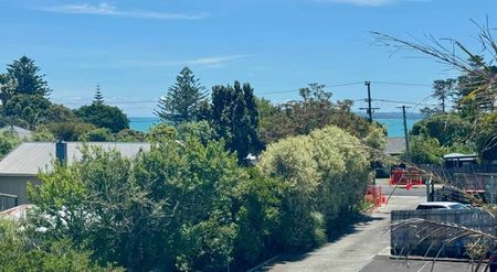 A master bedroom like no other - Photo 5