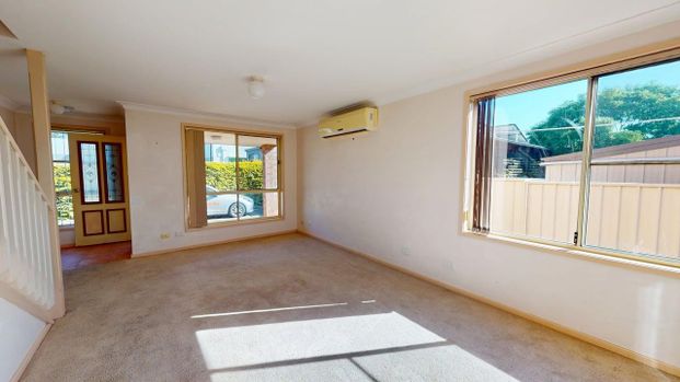 4/8 Blaxland Street, East Maitland NSW 2323 - Photo 1