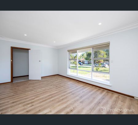16 Cemy Place, Kewdale, WA 6105 - Photo 5