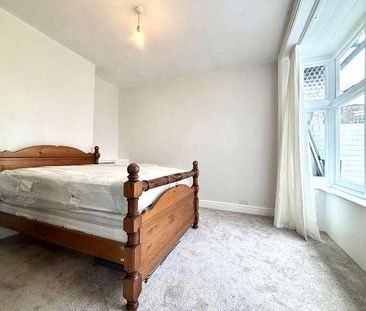 Grove Road, Windsor, Berkshire, SL4 - Photo 3