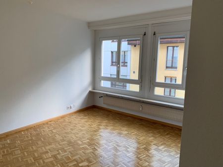 "Nähe Innenstadt und Bahnhof SBB und doch ruhige Wohnlage" - Photo 2