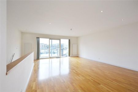 4 bedroom terraced house to rent - Photo 2