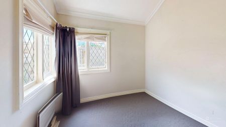 City Centre - 2 Bedrooms - Photo 4