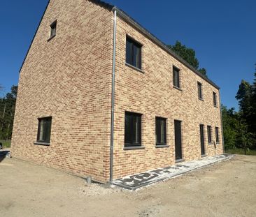 TE HUUR:Gezinswoning met 3 slaapkamers in het groene Zutendaal - Foto 2