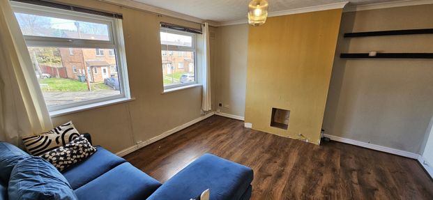 2 bedroom maisonette to rent - Photo 1