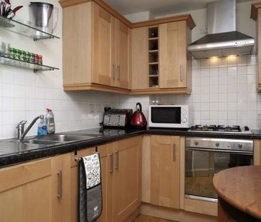 2 Bed Flat, Orwell Terrace, EH11 - Photo 3
