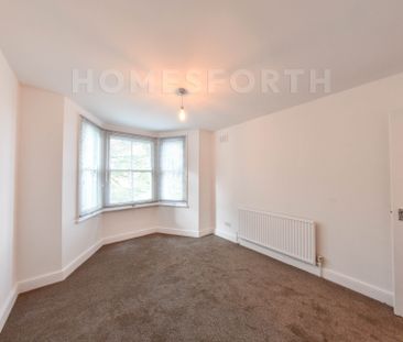 3 Bedroom Flat - Photo 3