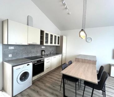Pronájem bytu 2+kk 55 m2 - Fotografie 1