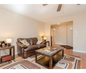 15534 87A Ave, Surrey - Photo 3