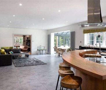 Church Road, St. Johns, Woking, Surrey, GU21 - Photo 2