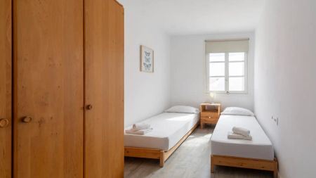 3-bedroom apartment for rent in Albors - Photo 3