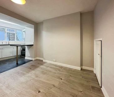 Beacon Hill, Exmouth, EX8 - Photo 2