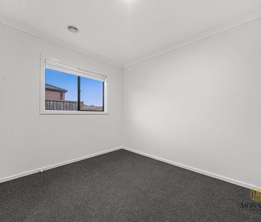 Modern Family Home in Donnybrook - Photo 2