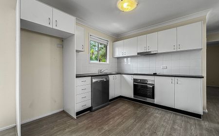 Modern Granny Flat in Prime Westmead Location - Photo 3