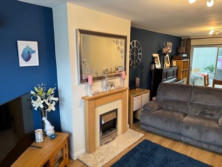 YaxleyBirch Close, PE7 3HD, Peterborough - Photo 5