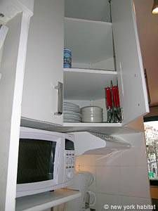 Logement à Paris, Location meublée - Photo 5