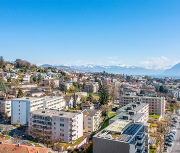 4.5 room apartment with balcony and panoramic view of the lake - Photo 5