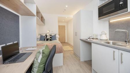 Studio to rent - Photo 3