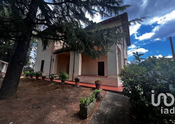 Via San Martino Altoreggi, Figline e Incisa Valdarno, Tuscany 50063