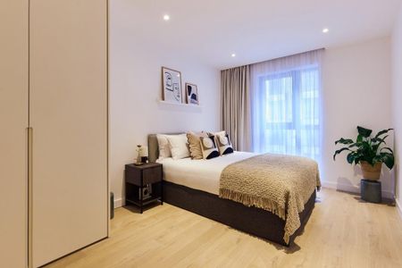 3 bedroom flat to rent - Photo 5
