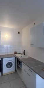 Location Appartement 1 pièce 22m² - Photo 3
